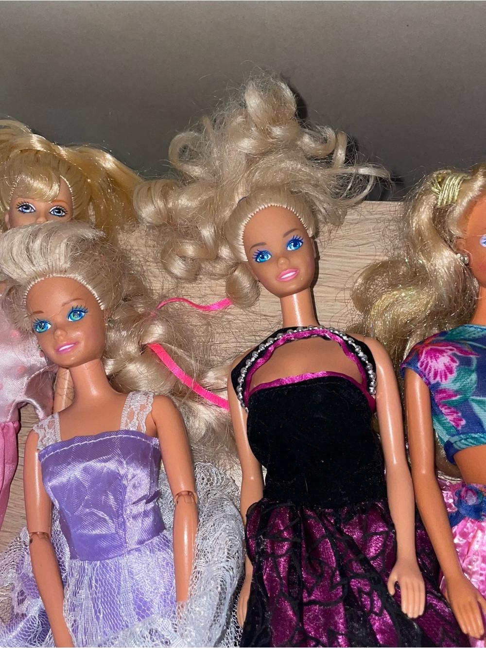 Vintage Barbie Dolls Various Years And Doll Types - Picture 5 of 6